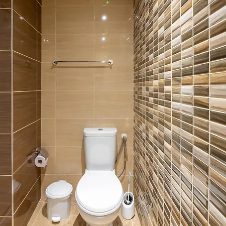 E-home * Várna